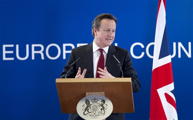 David Cameron must make EU referendum promise more 'believable', Tory MPs urge