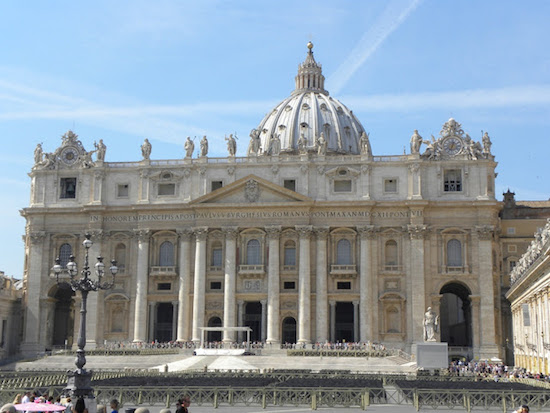 St. Peter’s Basilica in Rome with CHEMTRAILS crisscrossing above