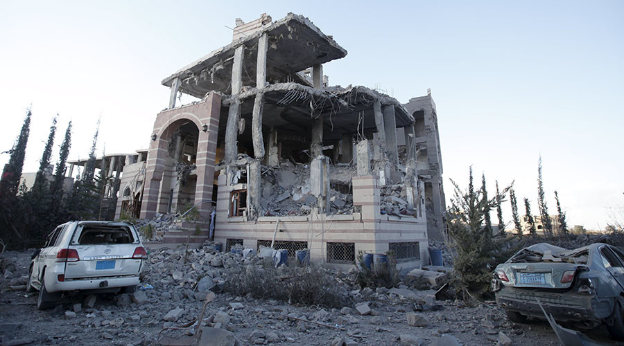 A house is pictured after it was destroyed by a Saudi-led air strike in Yemen's capital Sanaa January 8, 2016. © Khaled Abdullah