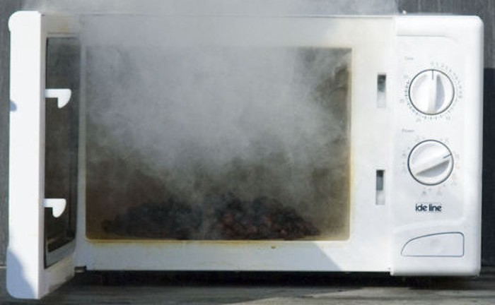 Picture of Burnt Food in Microwave