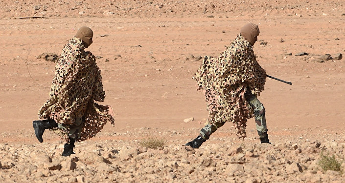 Snipers of Saudi Special forces run before taking a position during anti-terrorist exercises (File)