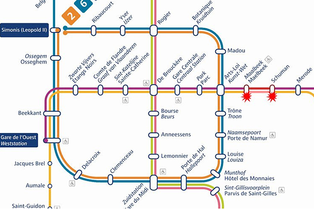 Explosion reported between Maalbeek and Schuman metro stations