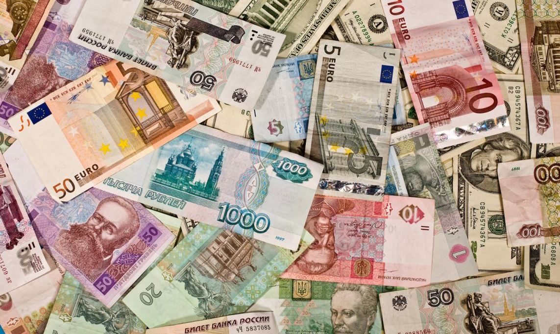 Foreign-Exchange Regulations and West's Currency War Against Russia