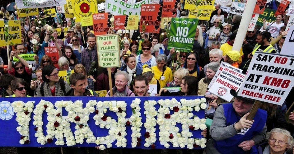 Anti-Frackers Vow Fierce Resistance as UK Goes Back 'Up for Shale'