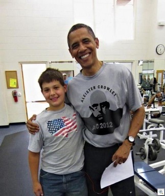 Obama+alisteir-Crowley-shirt