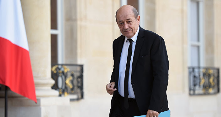 French Defence minister Jean-Yves Le Drian arrives for a meeting on November 15, 2015 at the Elysee Presidential Palace in Paris