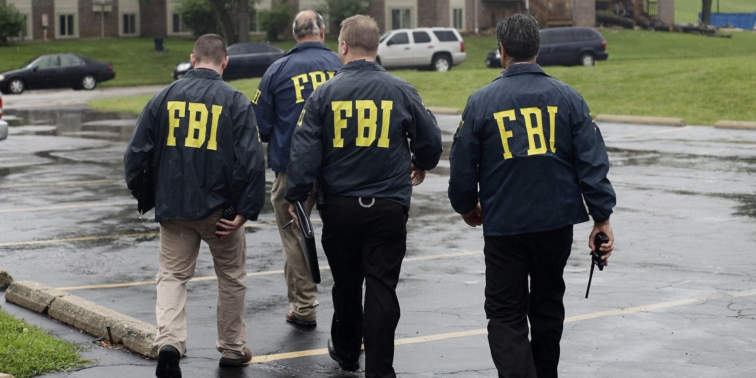 students-learn-about-investigations-from-fbi-special-agents-gvnext