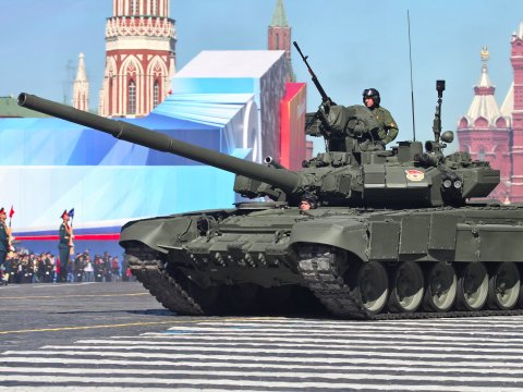 T-90 Russian Tank