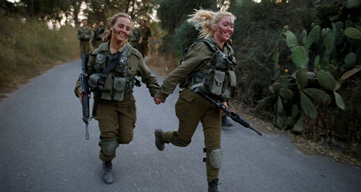 Israeli soldiers of the Search and Rescue brigade take part in a training session in Ben Shemen forest, near the city of Modi'in