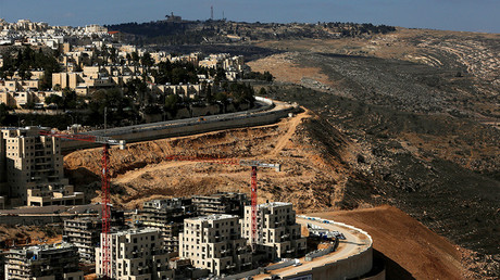 A general view shows the Israeli settlement of Ramot © Ronen Zvulun