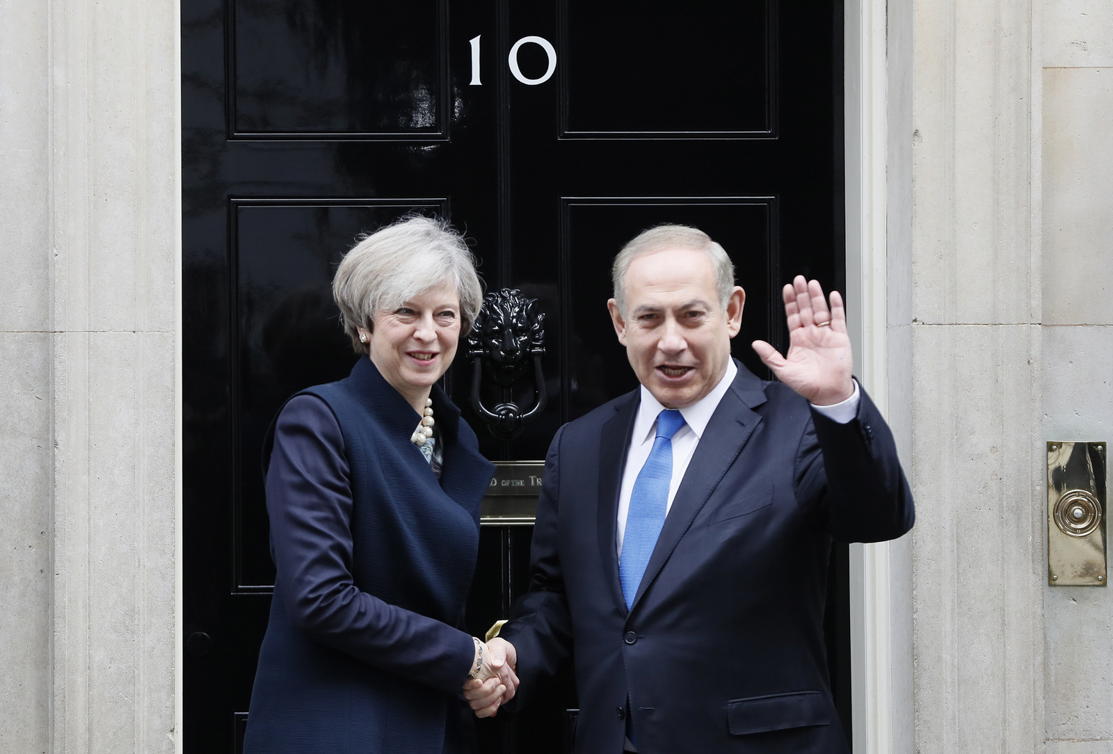Britain's Prime Minister Theresa May greets Prime Minister Benjamin Netanyahu of Israel at Downing Street in London, Monday, Feb. 6, 2017. (AP/Kirsty Wigglesworth)
