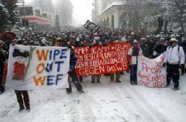 ks davos protest5